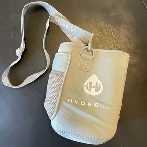 Hydrojug sleeve